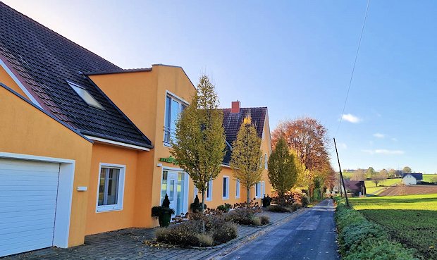 groes Haus mit Grundstck bei Melle und Bnde kaufen